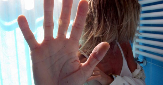 Giffoni, moglie picchiata: anziano ai domiciliari
