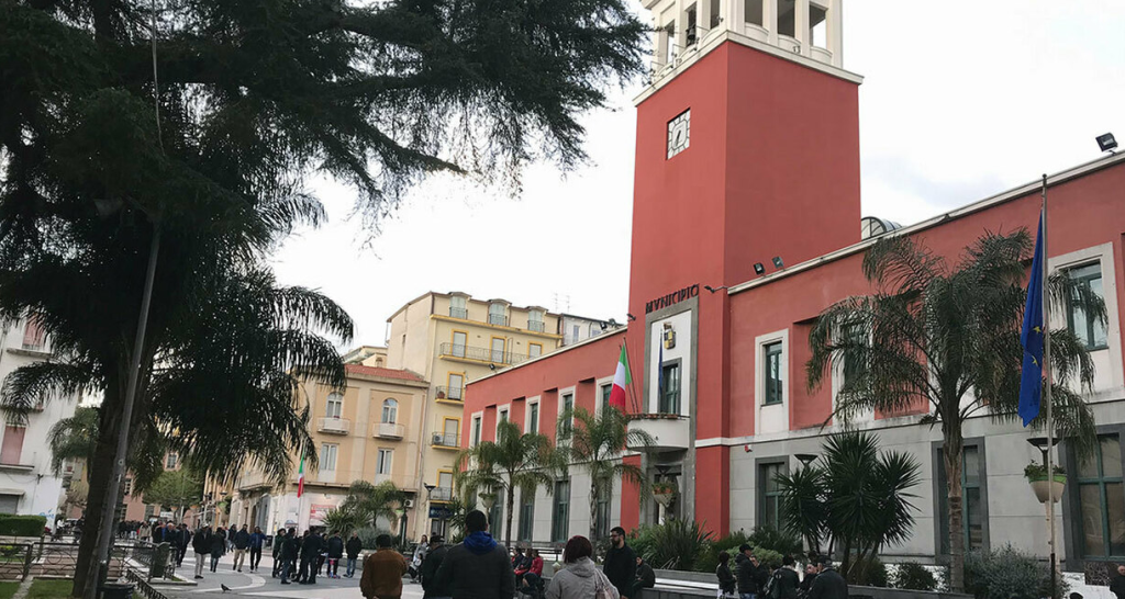 Caldaie comunali, finanzieri in Municipio a Battipaglia