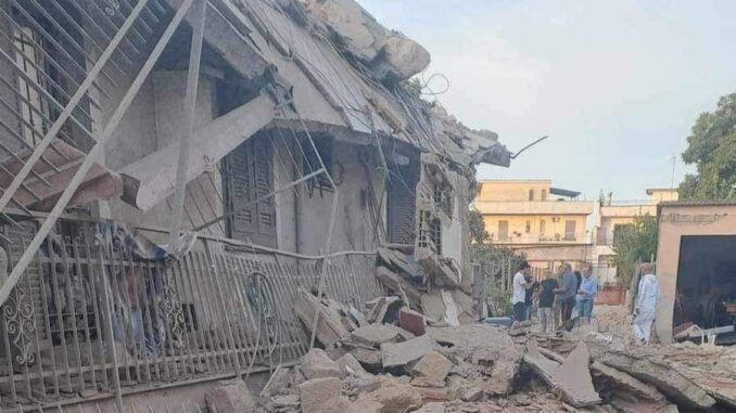 Crolla una palazzina a Saviano: salgono a tre i morti