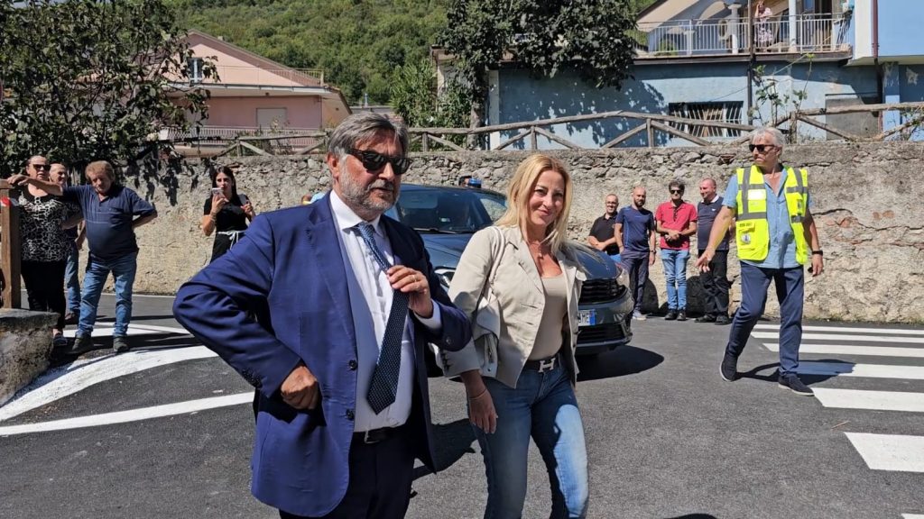 Nuovo anno scolastico, l’assessore regionale Fortini nel Vallo di Diano