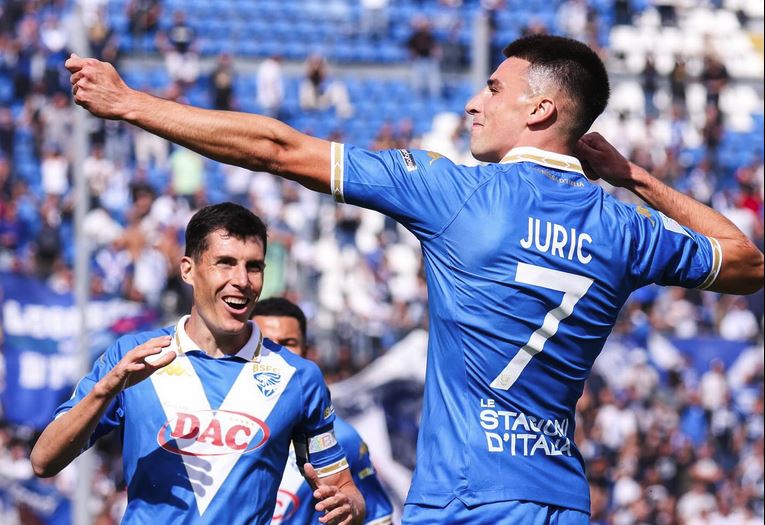 Brescia poker e primo posto, cade la Juve Stabia col Palermo