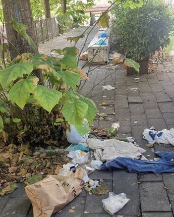 Il Codacons: via Manganario, una bidonville a Salerno