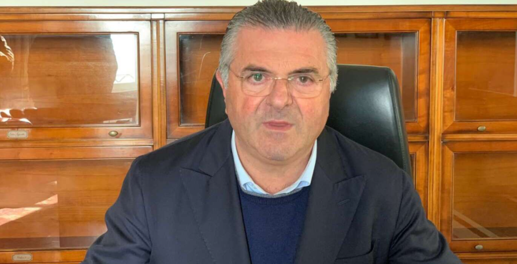 Appalti e affari, il Comune di Capaccio Paestum scarica Alfieri