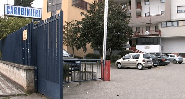 Battipaglia, estorsioni e rapine: 7 indiani alla sbarra