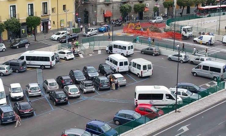 «Le tariffe dei parcheggi a Cava de’ Tirreni vanno ridotte»