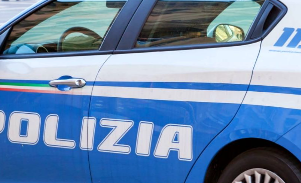 Arrestati due ladri, hanno compiuto 17 furti a Salerno