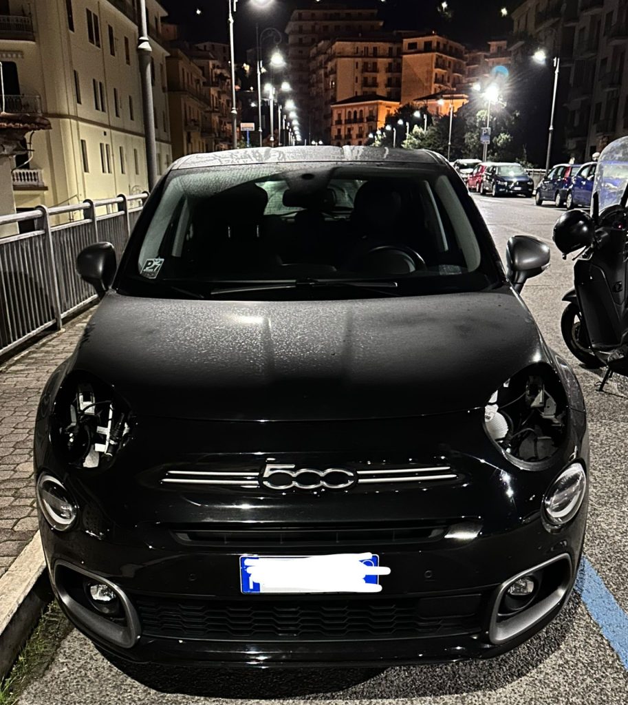Trincerone, ecco il “parcheggio dei furti” di Salerno