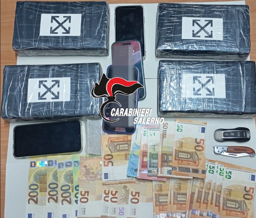 Pellezzano, nascondeva 4,5 chili di cocaina: arrestato