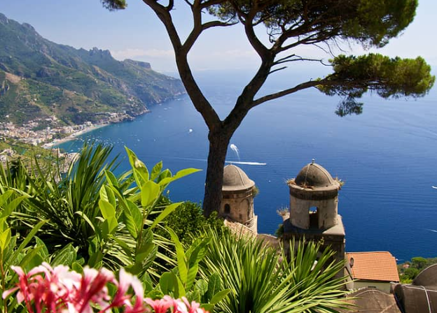 Ravello, lavori abusivi in albergo: scatta il sequestro