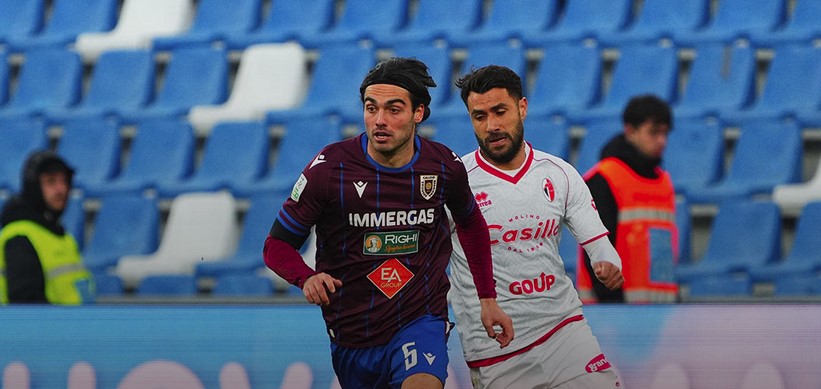 Spezia rallenta con Juve Stabia, tris Cremonese: pari della Reggiana