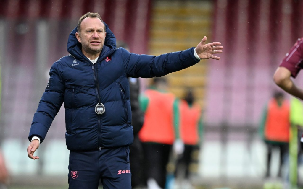 Salernitana-Sassuolo, Breda: «Atteggiamento giusto»