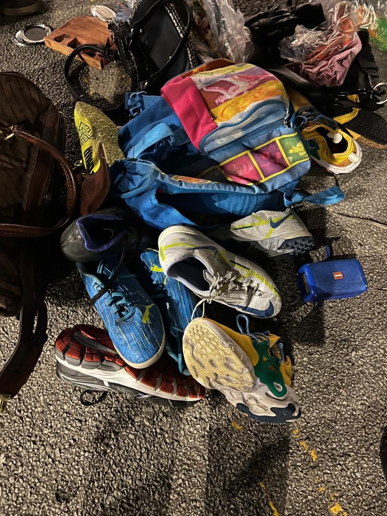 Salerno: blitz contro il saccheggio dei rifiuti, fermati cinque stranieri