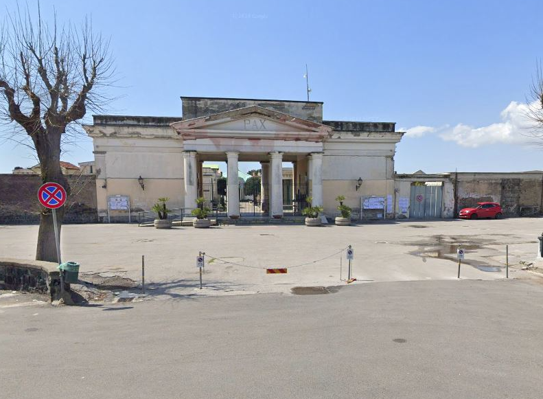 Nuovi loculi al cimitero, pagano i cittadini di Scafati