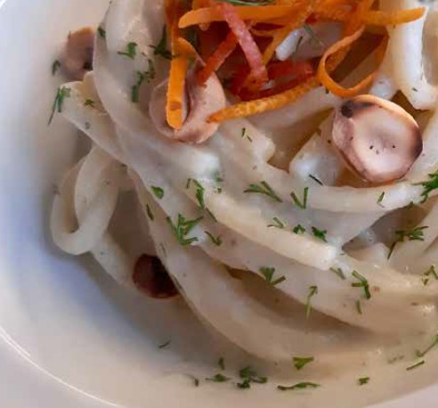 Spaghetti con crema di finocchi
