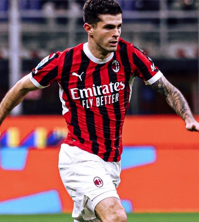 Il Milan “ribalta” anche il Como