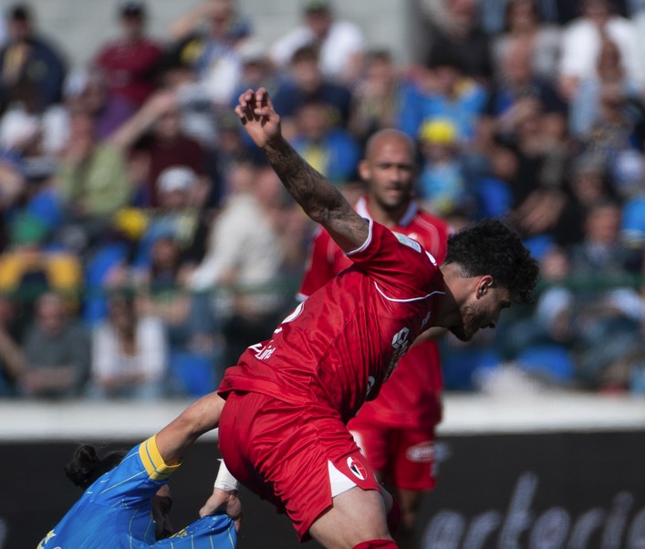 Colpaccio Juve Stabia, Bari ribaltato dalla Carrarese