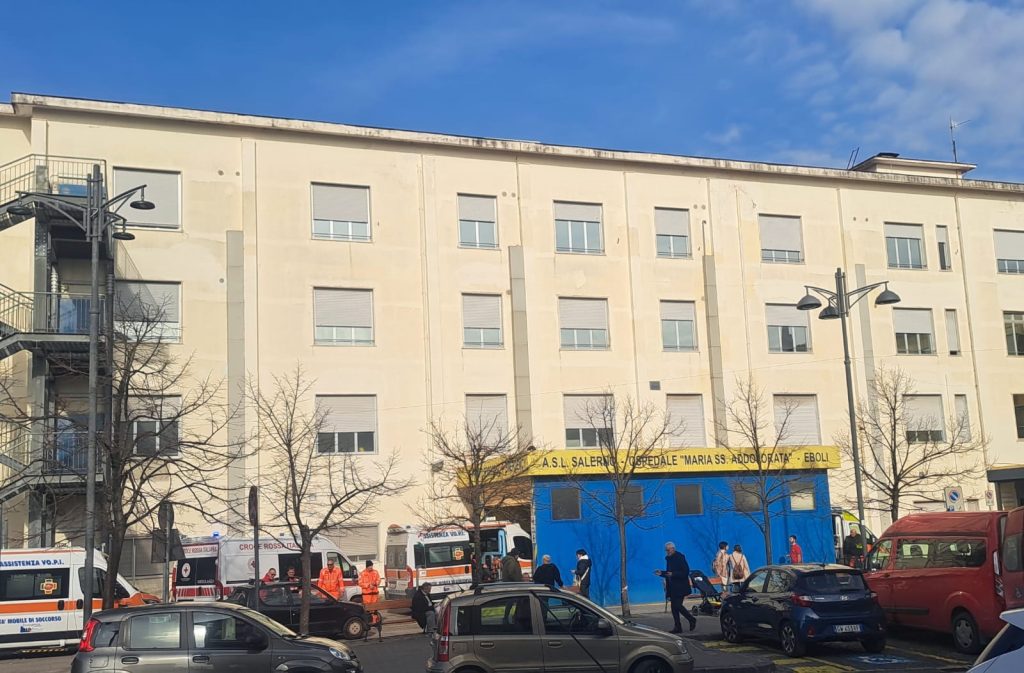 Eboli, muore in ospedale: parte l’indagine