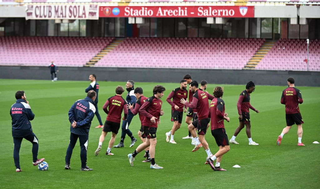 Salernitana, Breda mischia le carte