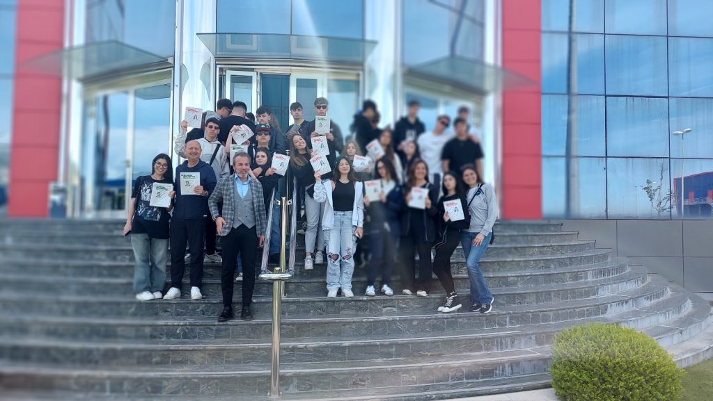 Eboli, studenti liceali in visita alla Di Canto Spa
