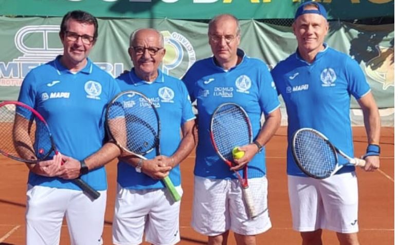Via al torneo di tennis dell’Ordine degli architetti di Napoli