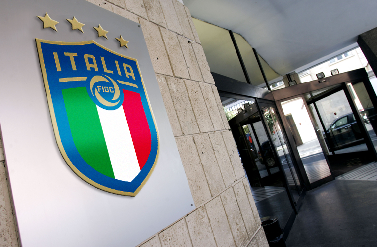 Caos Serie B, il Tribunale Federale Nazionale penalizza il Brescia di 8 punti