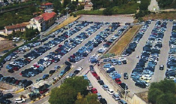 Parcheggio del “Ruggi” di Salerno, l’Azienda passa all’attacco