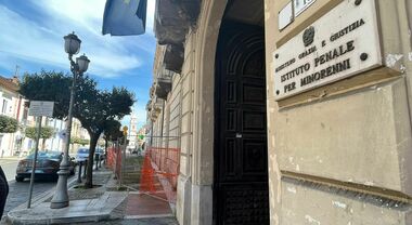 Violenza in comunità, 17enne finisce nel carcere minorile