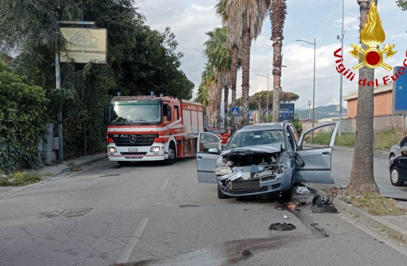 Salerno, incidente in via Wagner: un ferito in codice rosso
