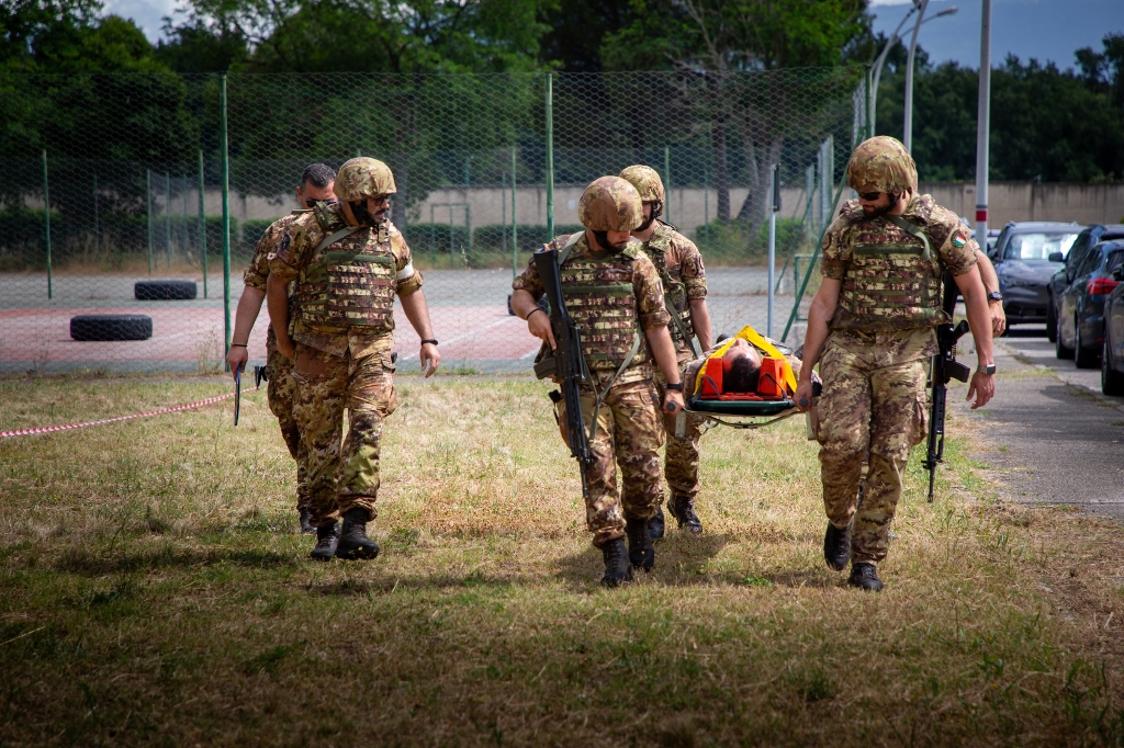 Conclusi a Persano i corsi di formazione sanitaria per oltre 100 militari della Brigata Garibaldi