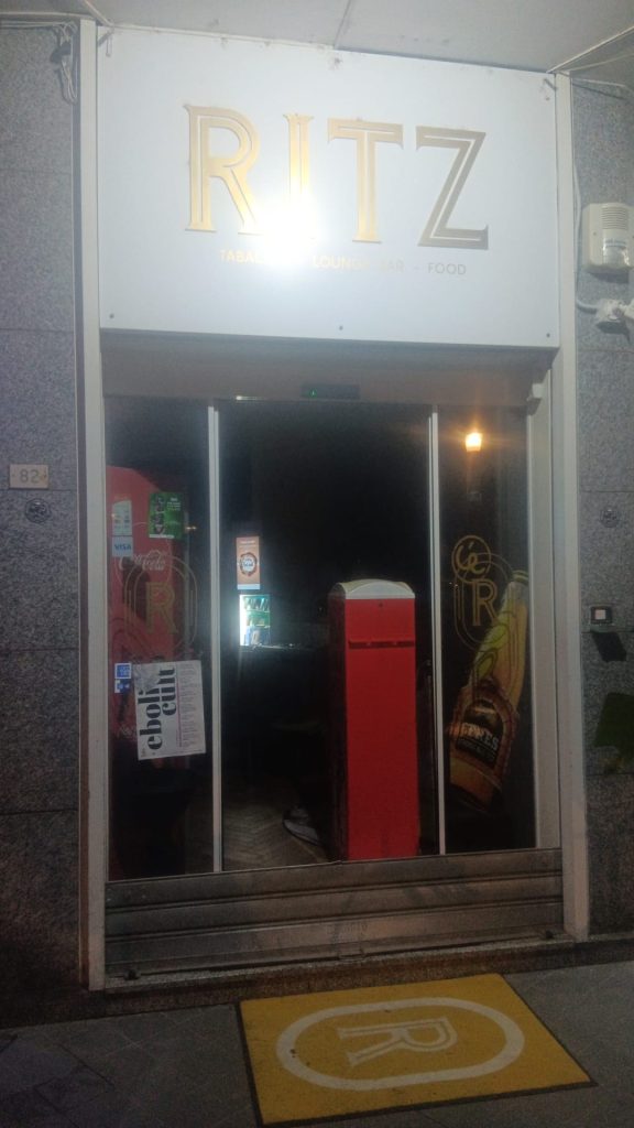 Furto al bar Ritz di Eboli: in azione la banda dell’Audi bianca