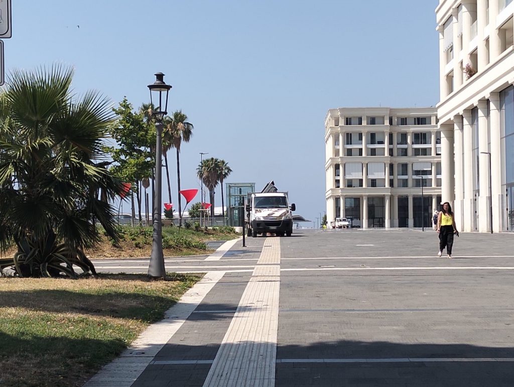 Piazza della Libertà a Salerno: niente turisti, solo cantieri