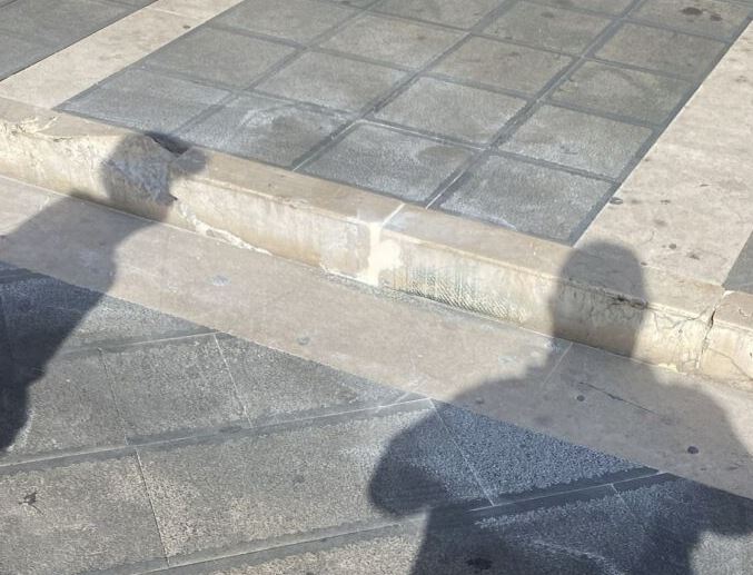 Danni in piazza Sant’Alfonso: il privato paga la riparazione a Pagani