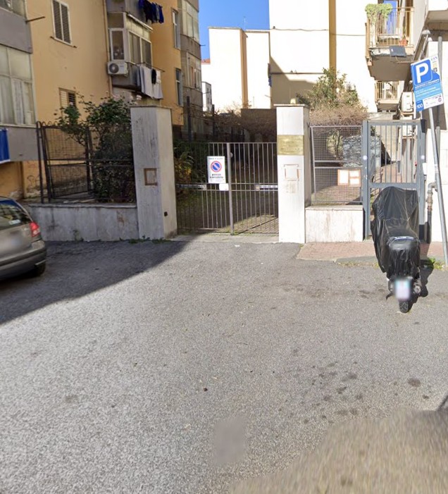«Noi, i prigionieri delle case popolari di Salerno e provincia»