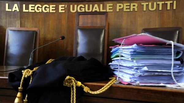 aula di tribunale 6