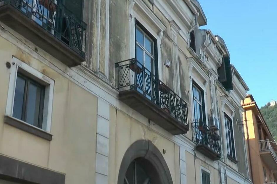 Cava de’ Tirreni, finisce un’era: ex Casa Rossi ai privati