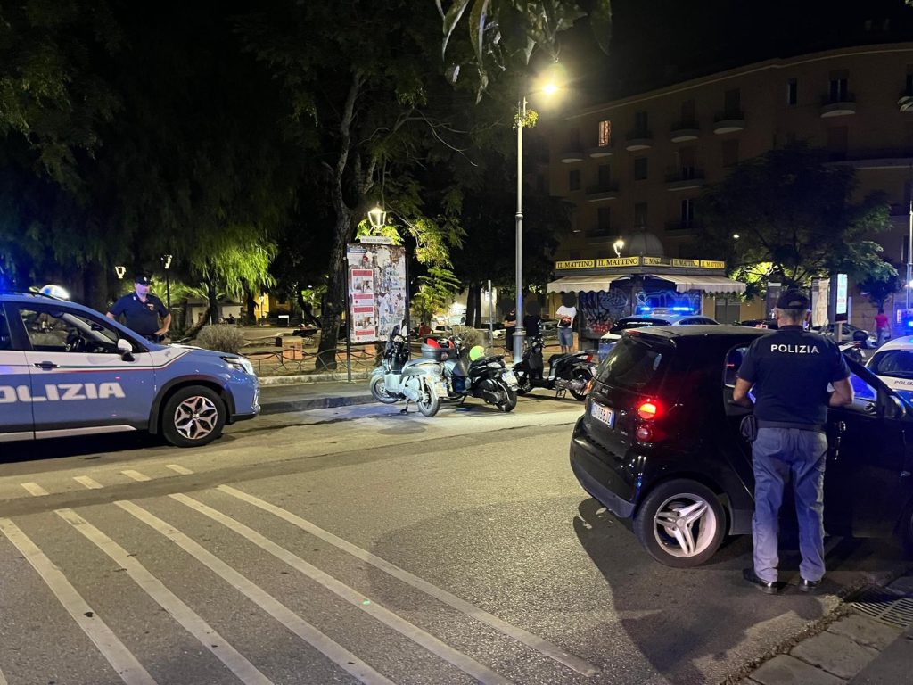 Salerno, giovani e violenze: è assedio alle “piazze calde”