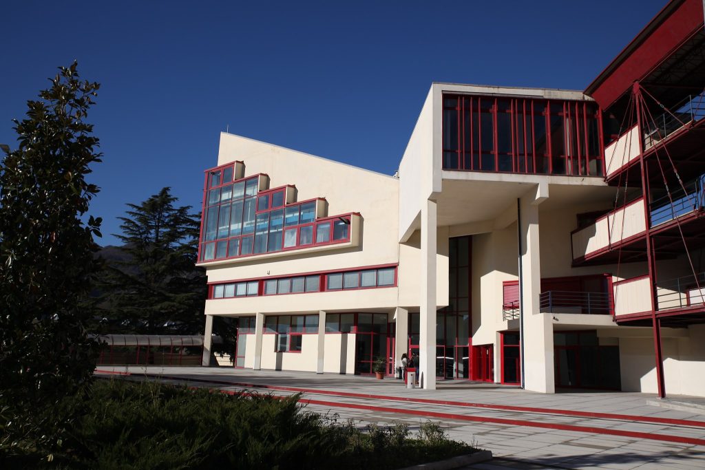 Unisa, più posti a Medicina: ma uno su tre resterà fuori