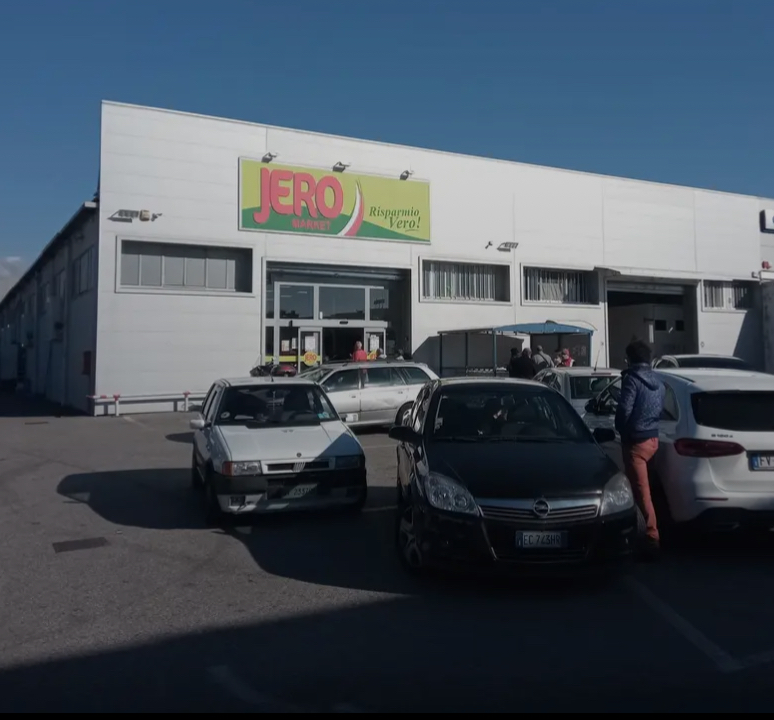 Salerno, colpo grosso al market: bottino da 60mila euro