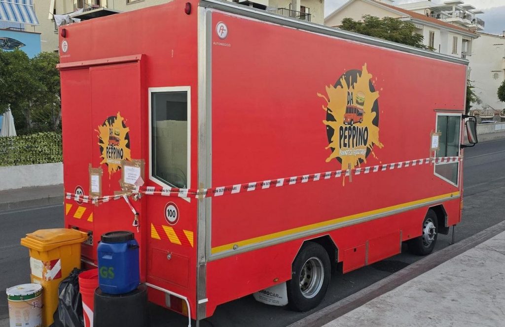 Sos botulino, ritirati i friarielli fatti a Scafati