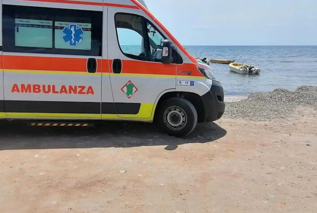 ambulanza-spiaggia