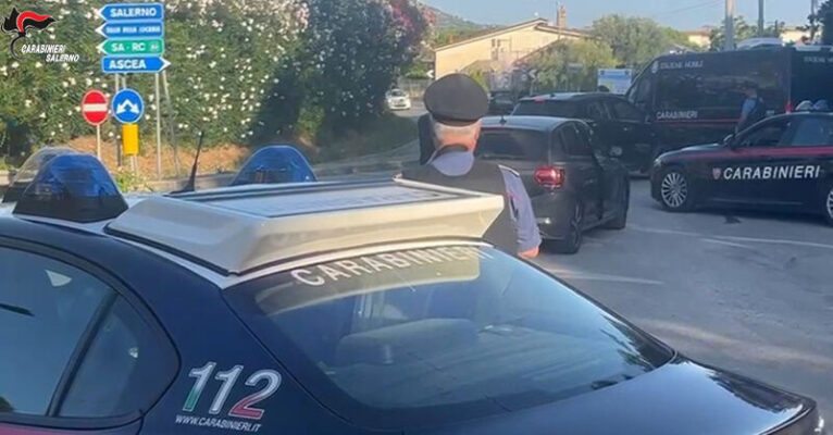 Ferragosto, furti e droga: i controlli dei carabinieri nel Cilento