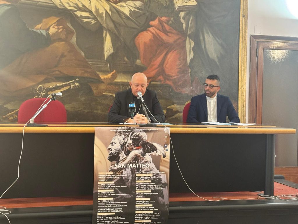 San Matteo, il Patrono di Salerno sul trono. E i fuochi ci saranno