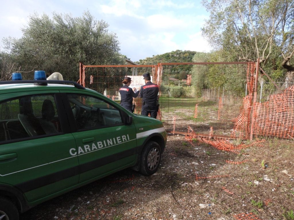 Abusi edilizi nel Parco Nazionale del Cilento: sequestrata area da 10mila mq