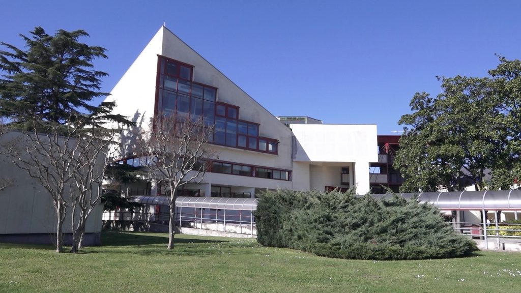 Medicina Unisa, avvantaggiava alcuni specializzandi: interdetto Carmine Alfano