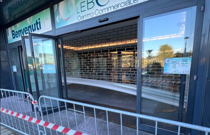 Eboli, tentato furto al centro commerciale “Le Bolle”