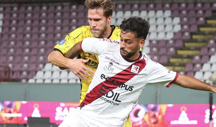 Nocerina tris in Coppa alla Reggina e pass per gli Ottavi