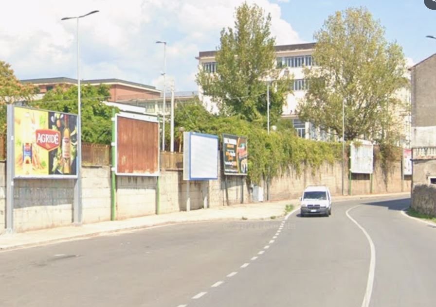 Salerno, conflitto a fuoco in strada: arrestati due fratelli