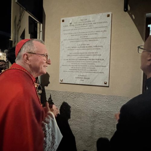 Il Cardinale Pietro Parolin in visita a Pontecagnano: una giornata di fede e comunità