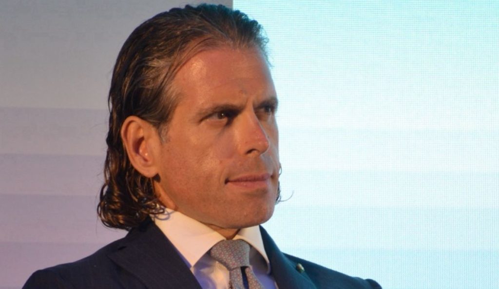 Mobilità elettrica forzata: così l’Europa rischia il suicidio green