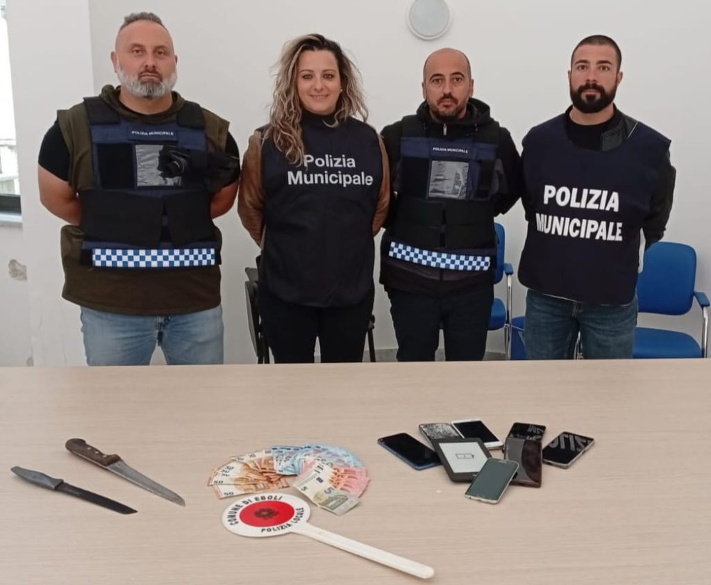 Blitz antidroga della Polizia Municipale di Eboli a Campolongo